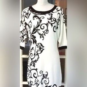 White House Black Market Black White Sweater Dress-XS